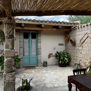 Casa di campagna Graziosa Stanza Campidanese Su Terzu, Oristano